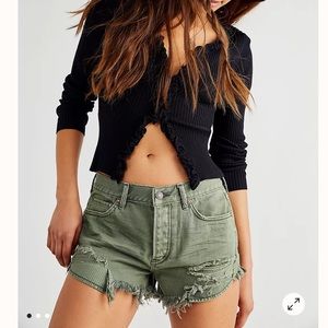 Free People Distressed denim shorts olive green size 25